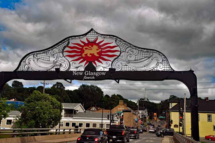 bridge welcome sign